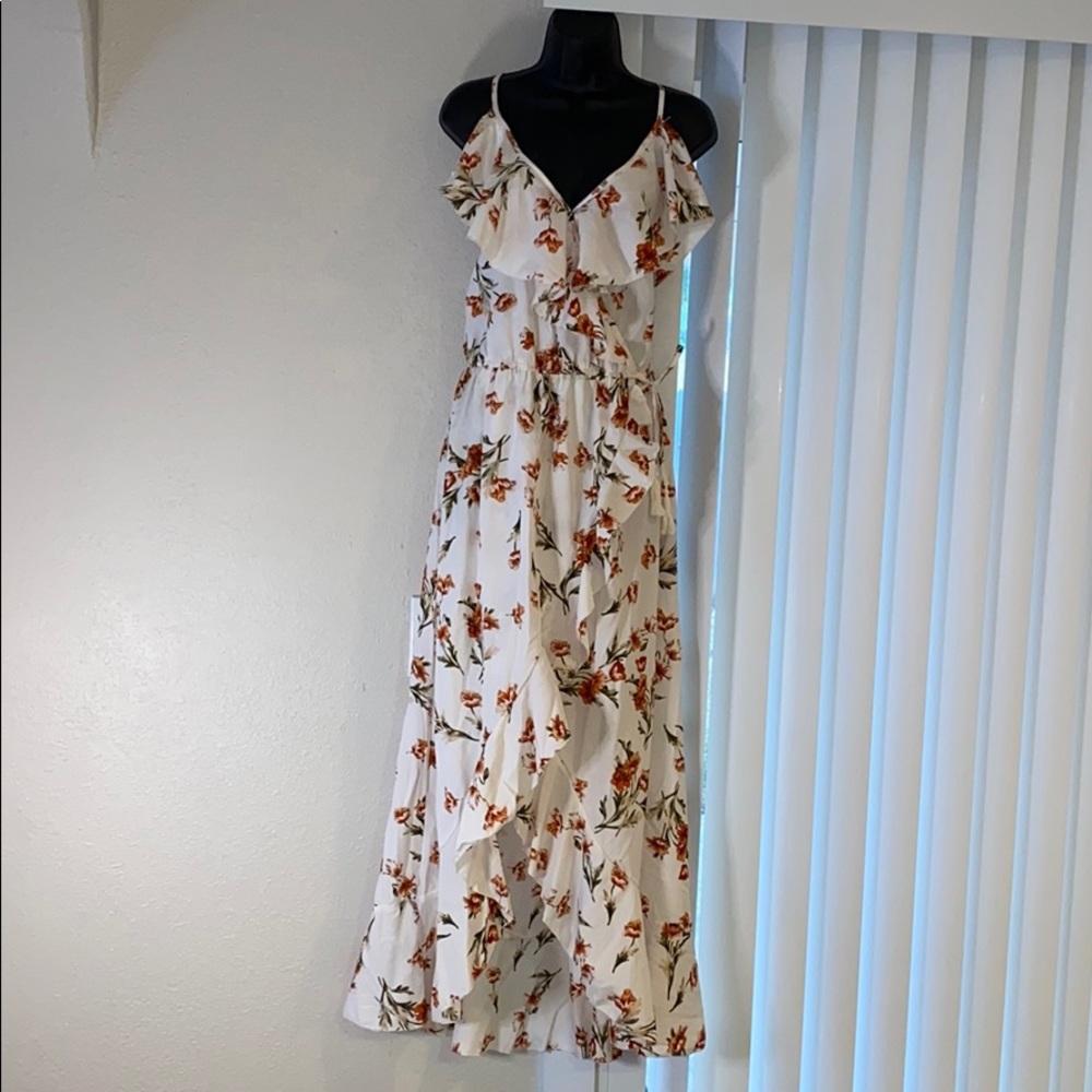 Beautiful brand new maxi dress